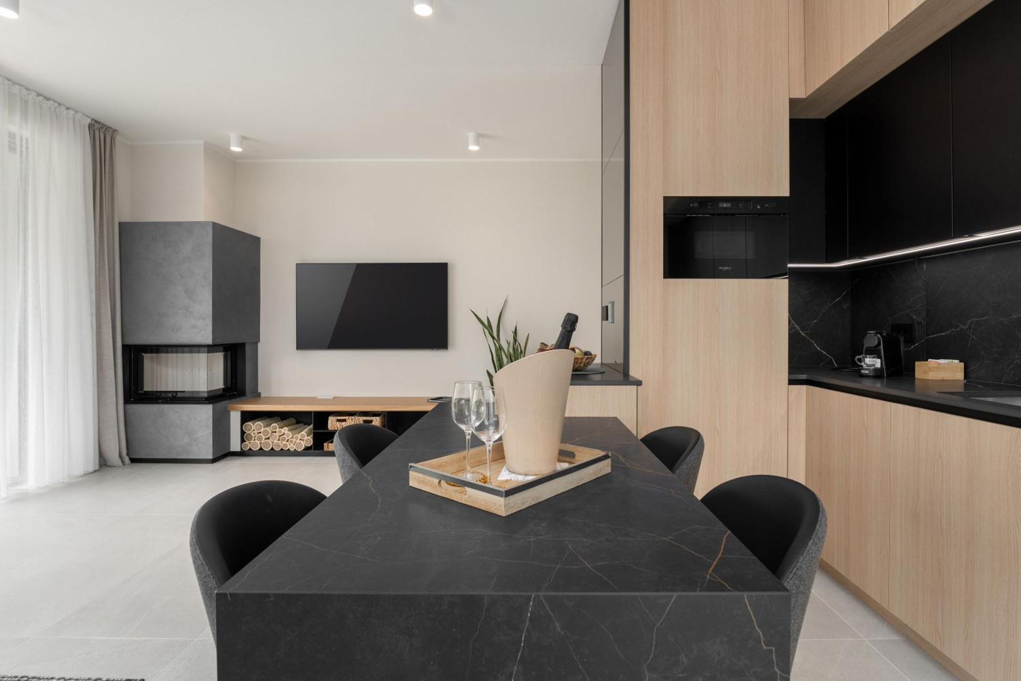 The Q Bliss - Your New 4-Star Hideaway With A Garage Rovinj Extérieur photo