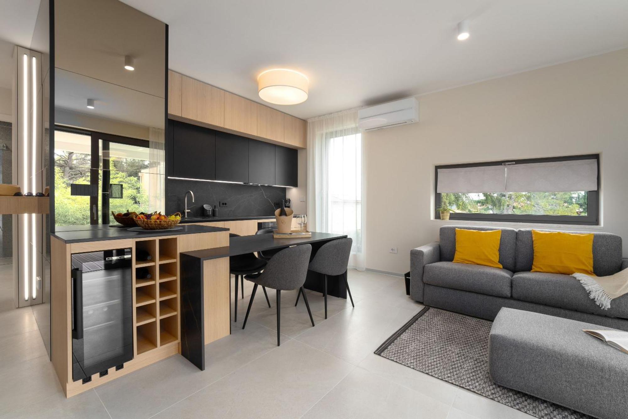 The Q Bliss - Your New 4-Star Hideaway With A Garage Rovinj Extérieur photo