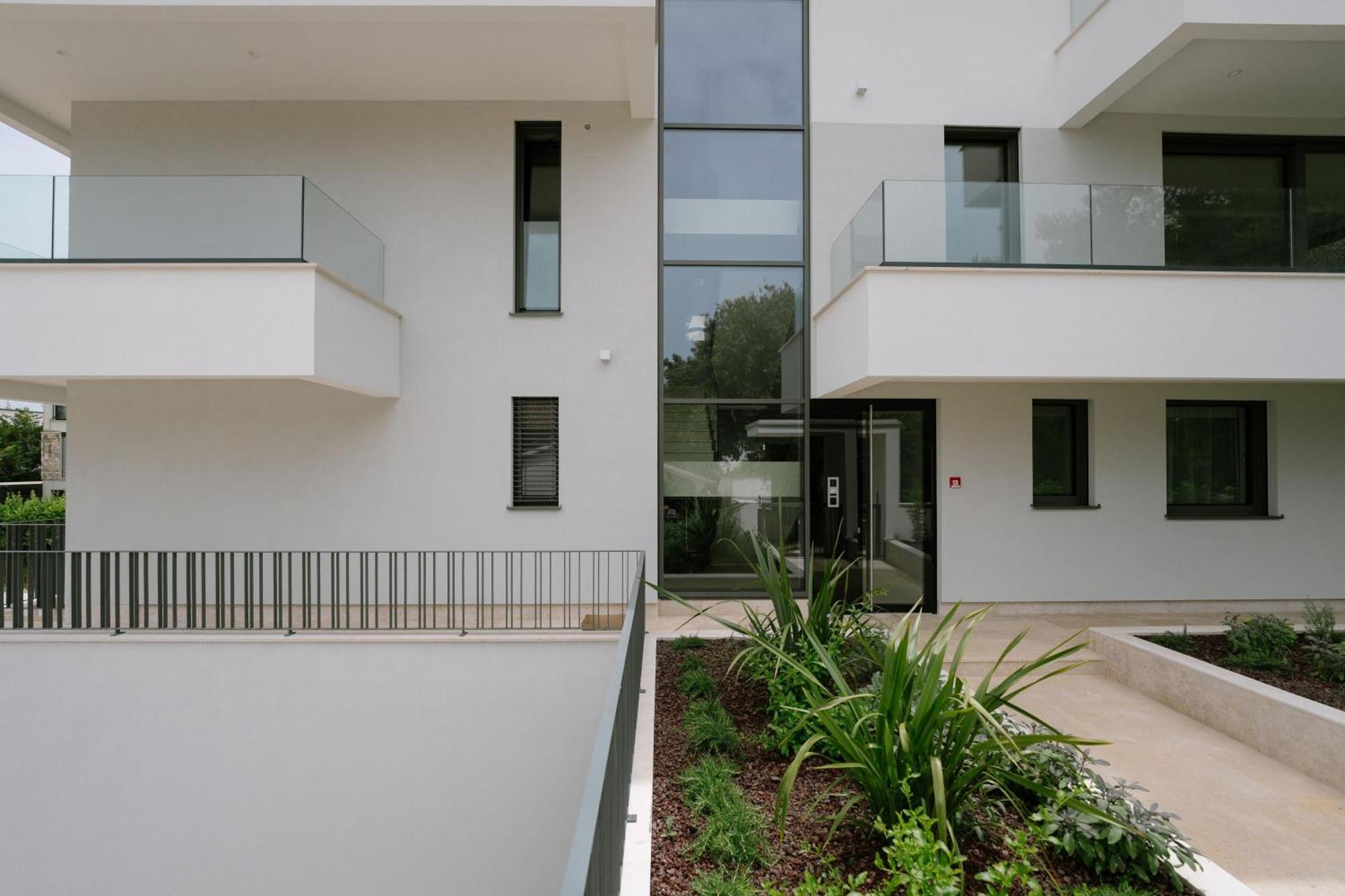 The Q Bliss - Your New 4-Star Hideaway With A Garage Rovinj Extérieur photo