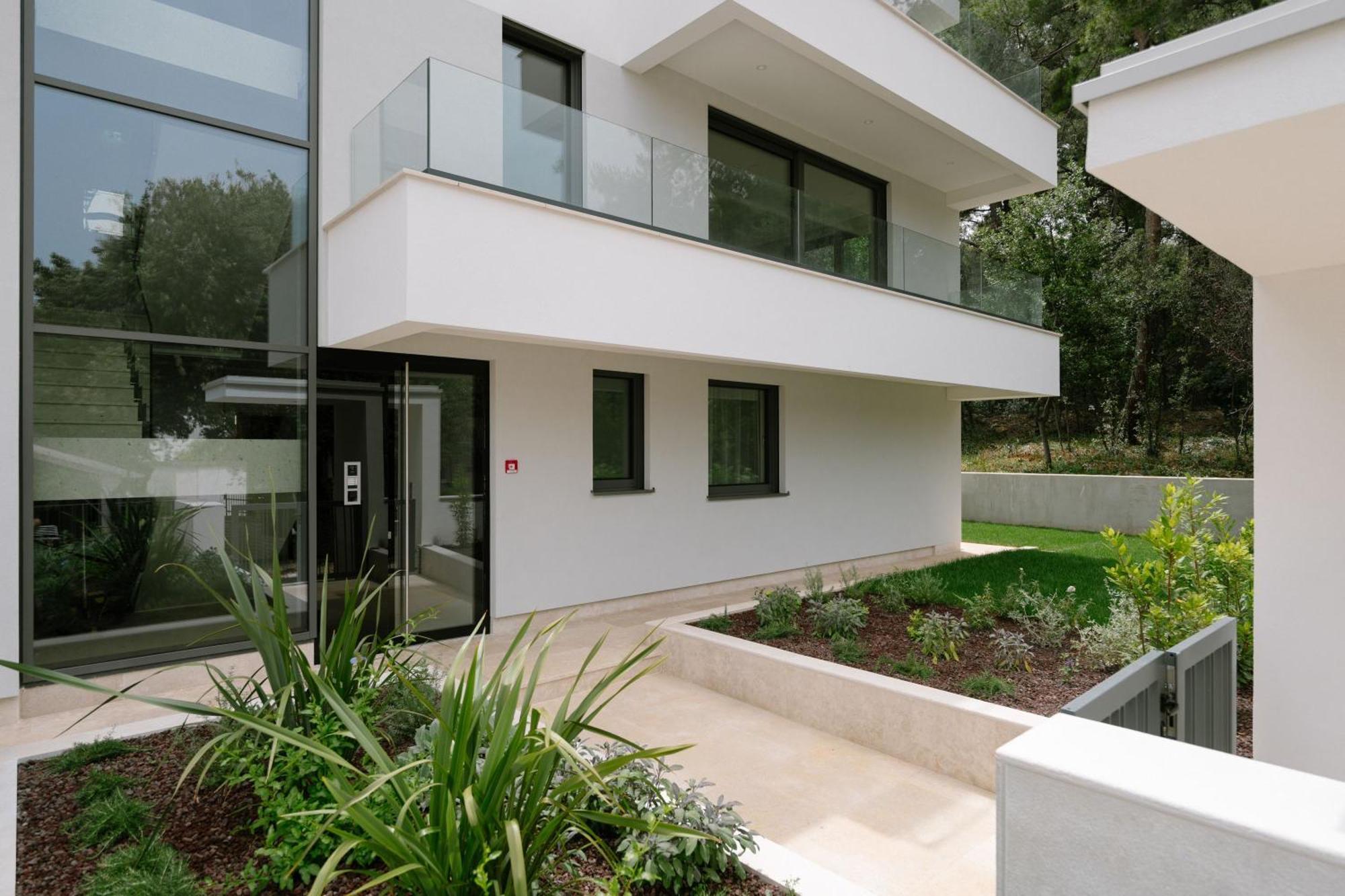 The Q Bliss - Your New 4-Star Hideaway With A Garage Rovinj Extérieur photo
