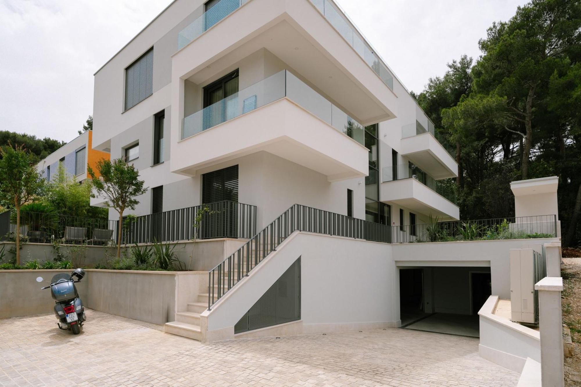 The Q Bliss - Your New 4-Star Hideaway With A Garage Rovinj Extérieur photo